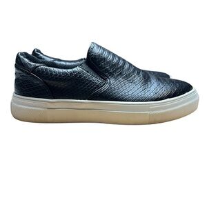 Coconuts by Matisse black snake-embossed platform sneakers - Size 9.5